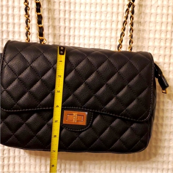 NWOT Black quilted leather shoulder bag - Picture 7 of 8